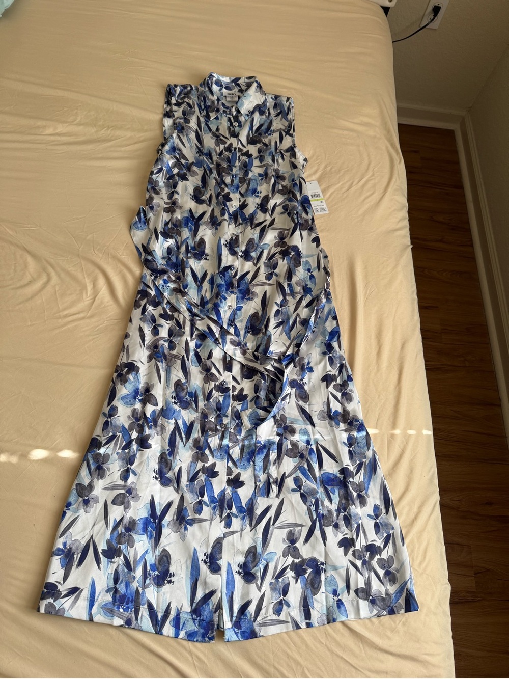 NWT DKNY Watercolor Floral Sleeveless Midi Shirtdress Blue White Size 4